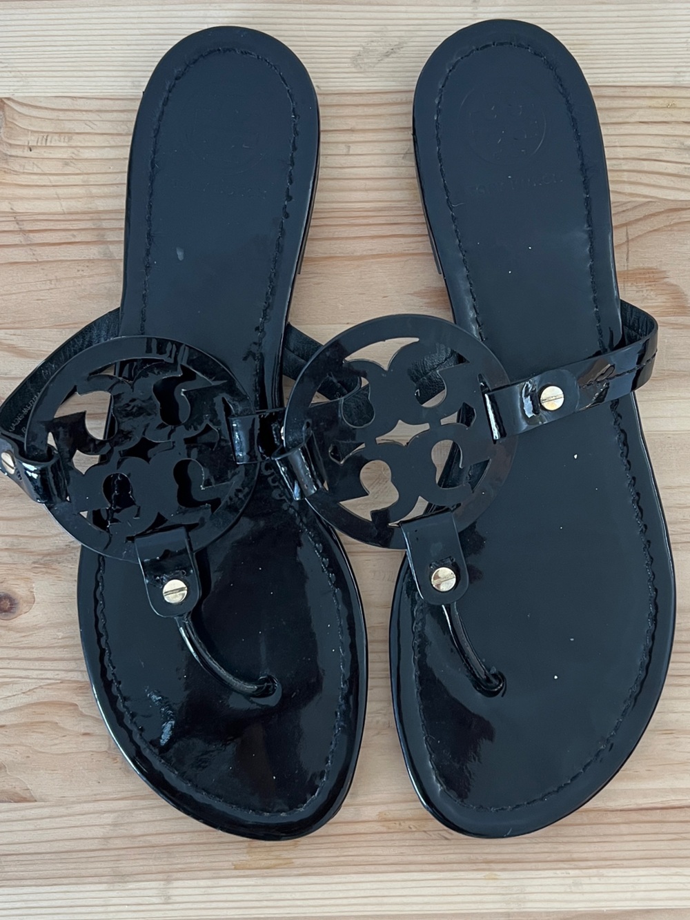 Tory Burch Black Patent Logo Thong Sandals